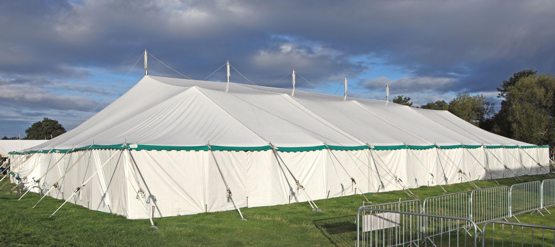carpa-tamaño-especial